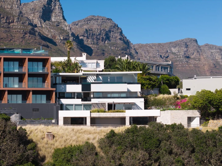 3 Bedroom Property for Sale in Bakoven Western Cape